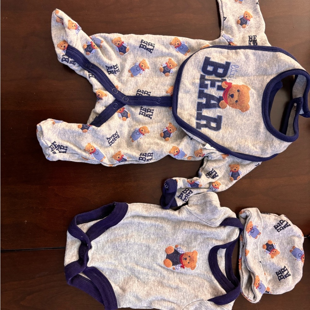 Baby Bear Outfit Set with Bib and Hat